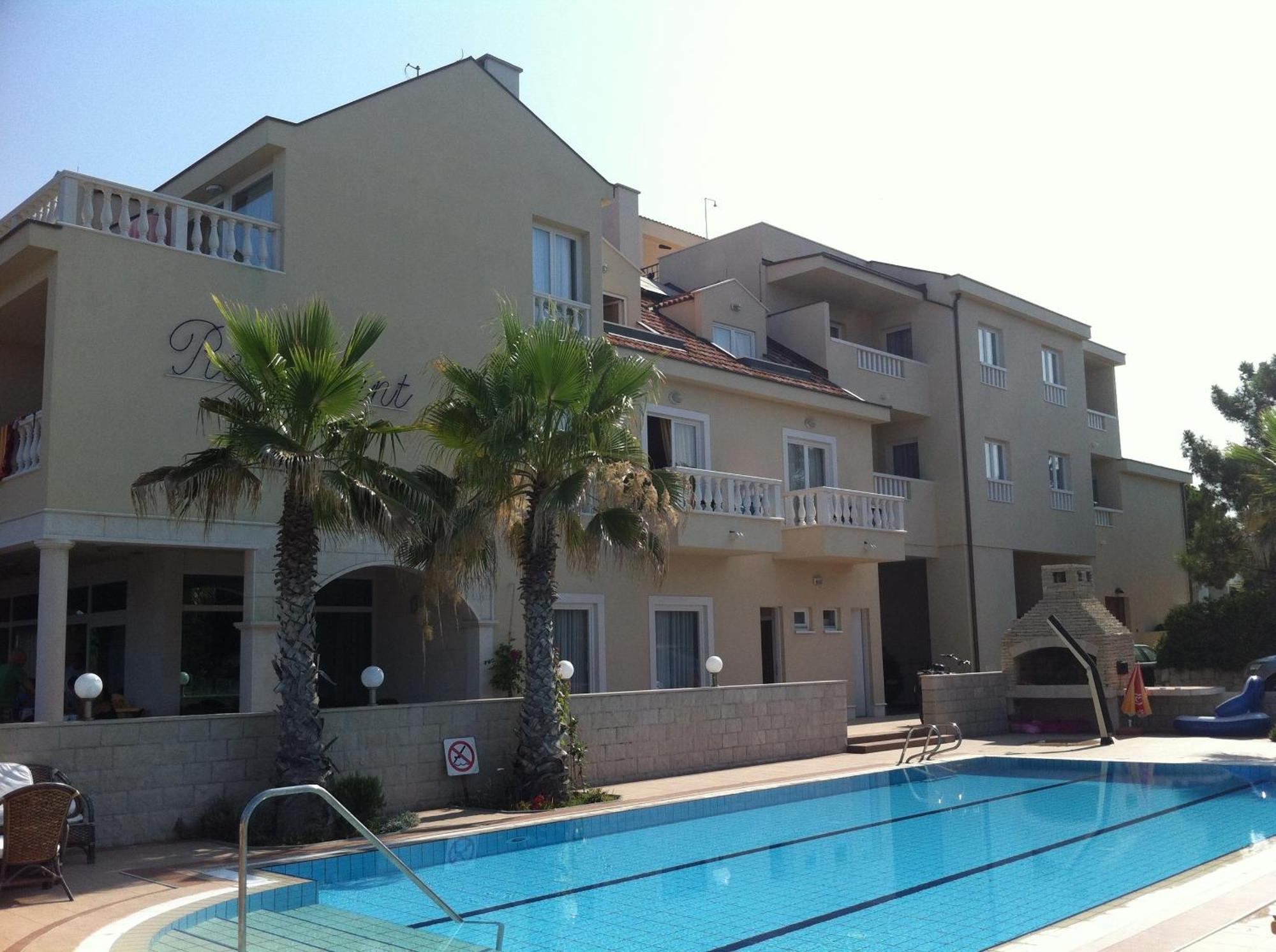 Villa Kastel Povljana Luaran gambar