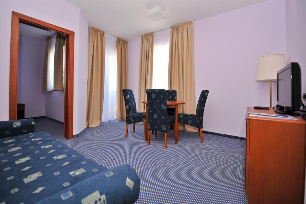 Villa Kastel Povljana Luaran gambar